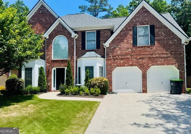 Photo 2 of Single family home for sale at 2887 Montview Dr Sw, Marietta, GA 30060 | MLS# 10840824 | Listing updated on 2026-09-15