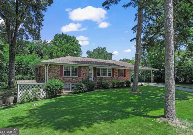 Photo 1 of Single family home for sale at 1713 Kimberly Dr Sw, Marietta, GA 30008 | MLS# 10820248 | Listing updated on 2026-09-13