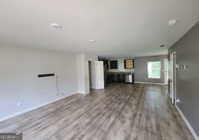 Photo 2 of Single family home for sale at 6526 Beaver Crk Trl, Atlanta, GA 30349 | MLS# 10849473 | Listing updated on 2026-10-02