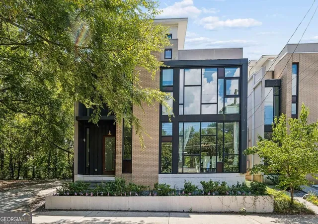 Photo 1 of Single family home for sale at 575 Highland Ave NE, Atlanta, GA 30312 | MLS# 10839523 | Listing updated on 2026-10-05