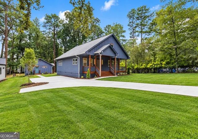 Photo 1 of Single family home for sale at 3892 Boulder Park Dr SW, Atlanta, GA 30331 | MLS# 10841744 | Listing updated on 2026-09-09