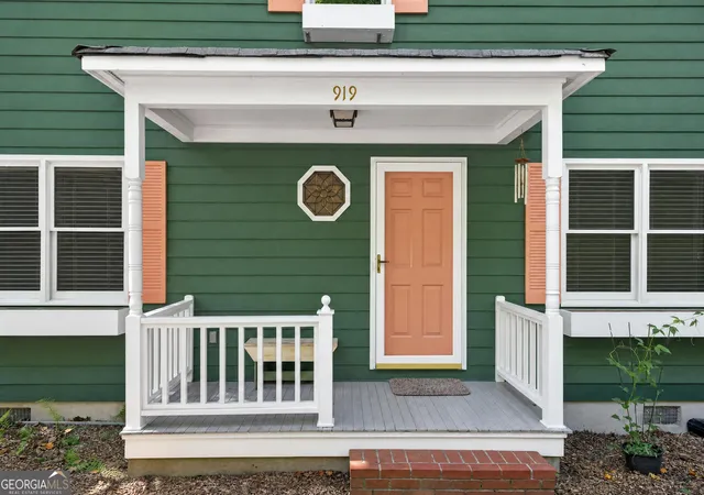 Photo 2 of Single family home for sale at 919 Walker Ave, Atlanta, GA 30316 | MLS# 10840079 | Listing updated on 2026-10-07