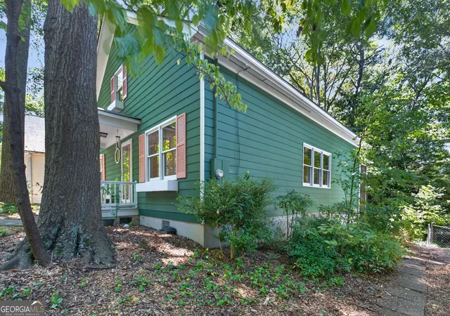 Single family home for sale at 919 Walker Ave, Atlanta, GA 30316 | MLS# 10840079 | Listing updated on 2026-10-07