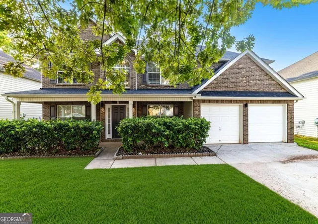 Photo 1 of Single family home for sale at 596 Vaughan Dr, Hampton, GA 30228 | MLS# 10851154 | Listing updated on 2026-10-06