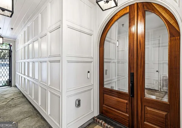 Photo 2 of Townhouse for sale at 2709 Southwell St Ne, Atlanta, GA 30305 | MLS# 10843450 | Listing updated on 2026-09-11