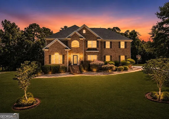 Photo 3 of Single family home for sale at 2123 Sw Crest Wood Dr, Conyers, GA 30094 | MLS# 10808046 | Listing updated on 2026-09-22