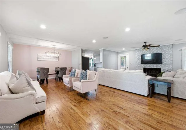 Photo 3 of Single family home for sale at 1563 Pedro Dr Sw, Mableton, GA 30126 | MLS# 10844040 | Listing updated on 2026-09-11
