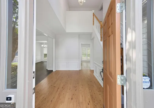 Photo 3 of Single family home for sale at 10920 Glenbarr Dr, Johns Creek, GA 30097 | MLS# 10853076 | Listing updated on 2026-10-09