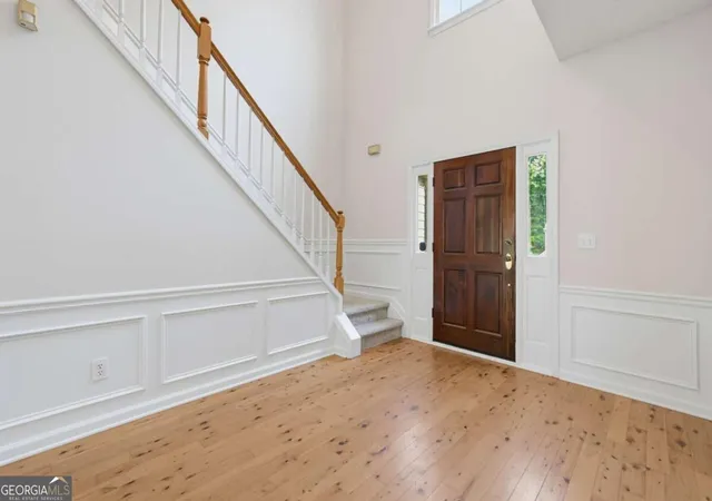 Photo 3 of Single family home for sale at 10920 Glenbarr Dr, Johns Creek, GA 30097 | MLS# 10853076 | Listing updated on 2026-10-09