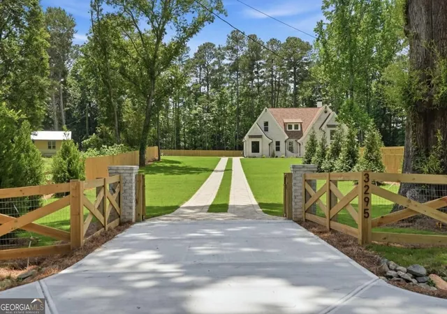 Photo 2 of Single family home for sale at 3295 Gus Robinson Rd, Powder Springs, GA 30127 | MLS# 10842302 | Listing updated on 2026-09-09