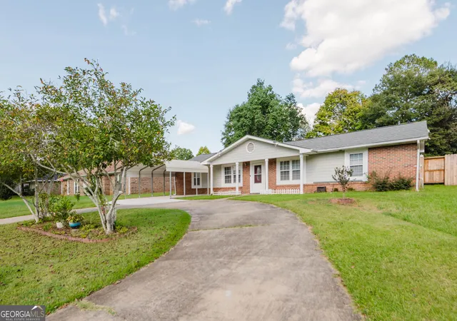 Photo 1 of Single family home for sale at 206 Scarborough Rd, Centerville, GA 31028 | MLS# 10843067 | Listing updated on 2026-09-10