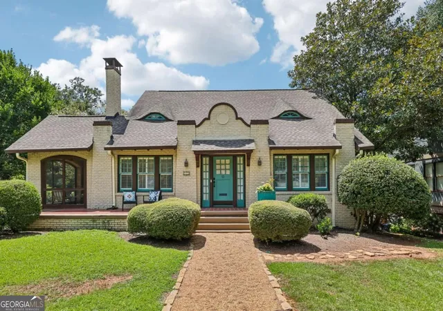 Single family home for sale at 13 Kensington Rd, Avondale Estates, GA 30002 | MLS# 10852819