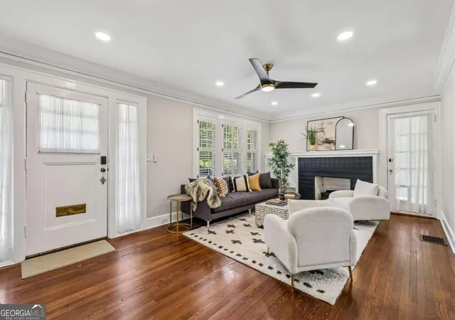Photo 4 of Single family home for sale at 13 Kensington Rd, Avondale Estates, GA 30002 | MLS# 10852819 | Listing updated on 2026-10-05
