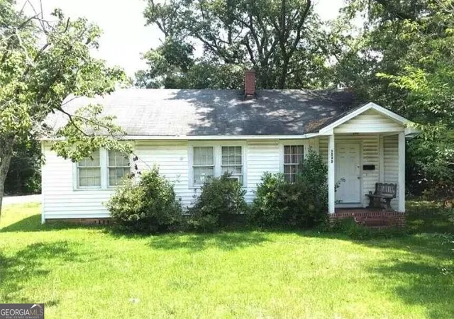 Photo 1 of Sale Pending at 3533 Napier Ave, Macon, GA 31204 | MLS# 10850406 | Listing updated on 2026-10-27