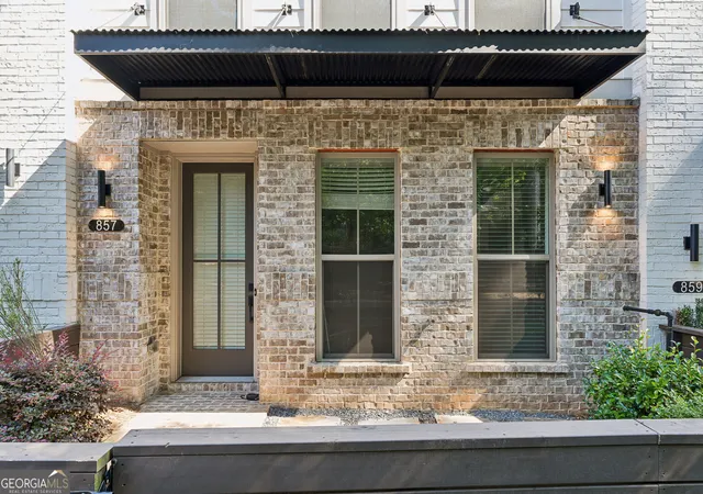 Photo 1 of Townhouse for sale at 857 Constellation Dr, Decatur, GA 30033 | MLS# 10849532 | Listing updated on 2026-09-23