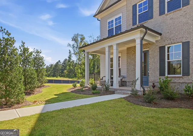Photo 3 of Single family home for sale at 4405 River Trl Dr, Peachtree Corners, GA 30092 | MLS# 10849129 | Listing updated on 2026-10-05