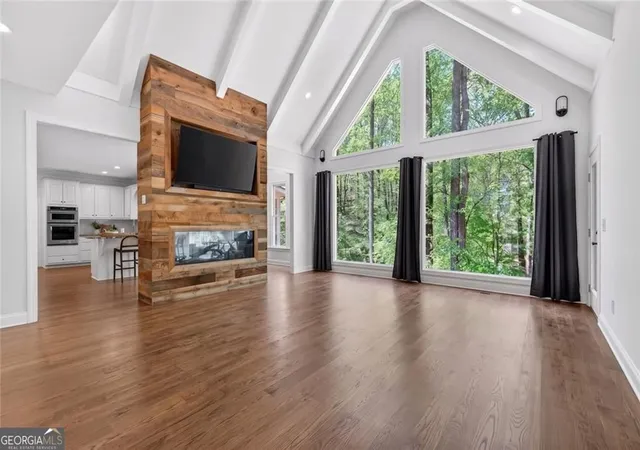 Photo 2 of Single family home for sale at 2090 Double Crk Ln, Alpharetta, GA 30004 | MLS# 10840616 | Listing updated on 2026-10-02