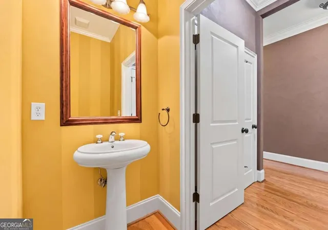 Photo 3 of Condo for sale at 11 Perimeter Ctr E #1417, Atlanta, GA 30346 | MLS# 10850725 | Listing updated on 2026-09-22