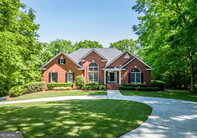 Photo 2 of Sale Pending at 103 Water Ridge Dr, Milledgeville, GA 31061 | MLS# 10837930 | Listing updated on 2026-09-09