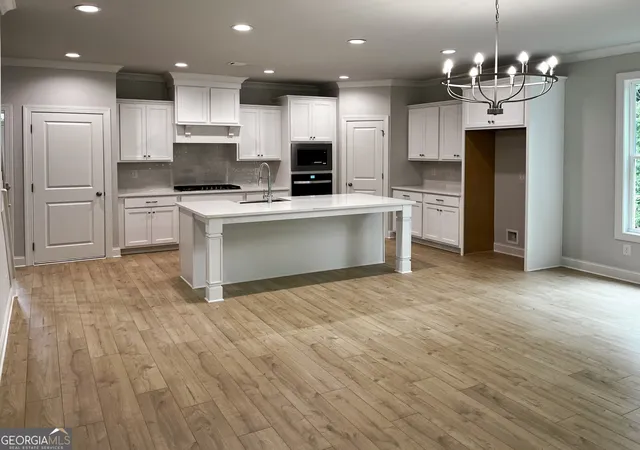 Photo 4 of Sale Pending at 1270 Bartlett Tr, Suwanee, GA 30024 | MLS# 10850894 | Listing updated on 2026-09-29
