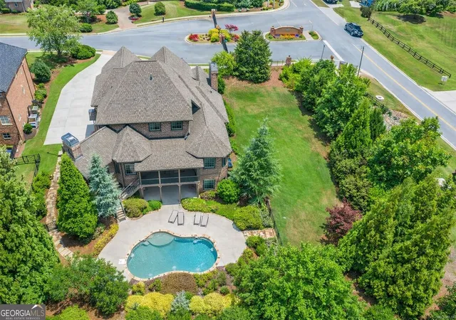 Photo 3 of Mansion for sale at 2792 Springbluff Ln, Buford, GA 30519 | MLS# 10838711 | Listing updated on 2026-09-16