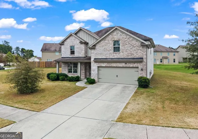Photo 2 of Single family home for sale at 2430 Overlook Ave, Lithonia, GA 30058 | MLS# 10853339 | Listing updated on 2026-09-25