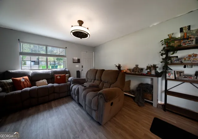 Photo 2 of Single family home for sale at 1302 Iron Gate Blvd, Jonesboro, GA 30238 | MLS# 10845755 | Listing updated on 2026-09-28