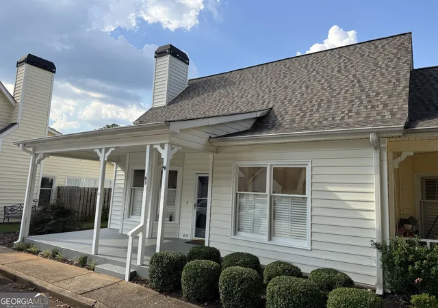 Condo for sale at 183 Victoria Way #183, Roswell, GA 30075 | MLS# 10841681