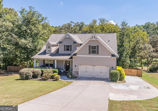 Photo 2 of Single family home for sale at 1221 Shiva Blvd, Winder, GA 30680 | MLS# 10843728 | Listing updated on 2026-09-13