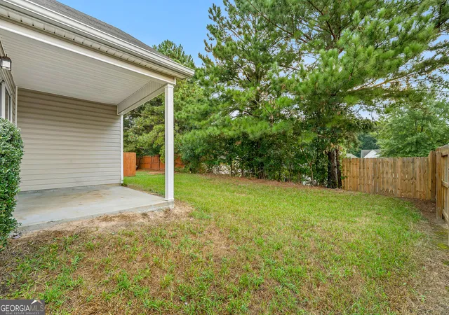 Photo 3 of Single family home for sale at 5709 Rockaway Dr, Union City, GA 30291 | MLS# 10852779 | Listing updated on 2026-10-08