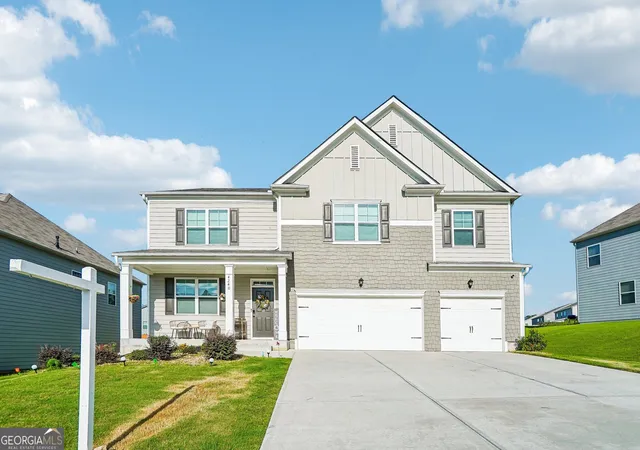 Photo 1 of Single family home for sale at 4240 Oakhurst Dr, Fairburn, GA 30213 | MLS# 10815576 | Listing updated on 2026-09-12