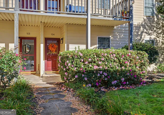 Photo 4 of Condo for sale at 258 Ginger Crk Ln #UNIT 104, Clayton, GA 30525 | MLS# 10873763 | Listing updated on 2026-10-28