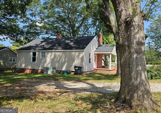 Photo 2 of Single family home for sale at 846 Benson St, Hartwell, GA 30643 | MLS# 10845630 | Listing updated on 2026-09-28