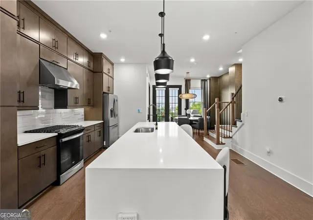 Photo 4 of Townhouse for sale at 1075 Robert Smalls Way, Atlanta, GA 30318 | MLS# 10837184 | Listing updated on 2026-09-15