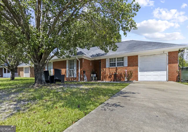 Photo 1 of Single family home for sale at 479 Mccumber Dr, Allenhurst, GA 31301 | MLS# 10693356 | Listing updated on 2026-09-16
