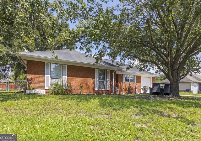 Photo 3 of Single family home for sale at 479 Mccumber Dr, Allenhurst, GA 31301 | MLS# 10693356 | Listing updated on 2026-09-16