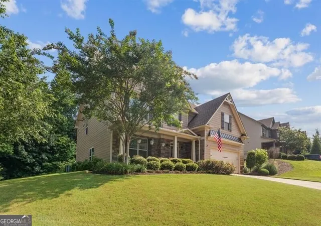 Photo 2 of Sale Pending at 407 Riverwalk Manor Dr, Dallas, GA 30132 | MLS# 10838283 | Listing updated on 2026-09-04
