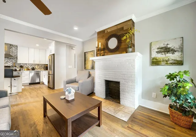 Photo 3 of Single family home for sale at 654 Gillette Ave SW, Atlanta, GA 30310 | MLS# 10842992 | Listing updated on 2026-09-10