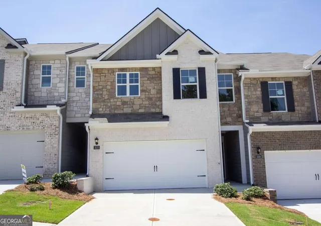 Townhouse for sale at 3595 Rowlett St, Decatur, GA 30034 | MLS# 10853397
