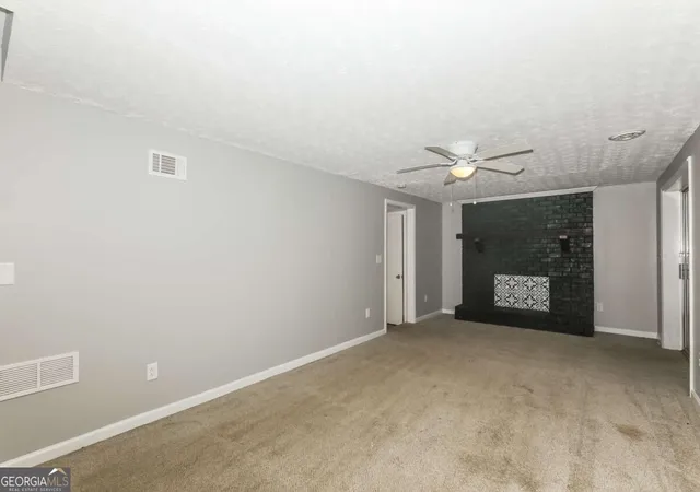Photo 3 of Single family home for sale at 2734 Noahs Ark Rd, Jonesboro, GA 30236 | MLS# 10850988 | Listing updated on 2026-10-06