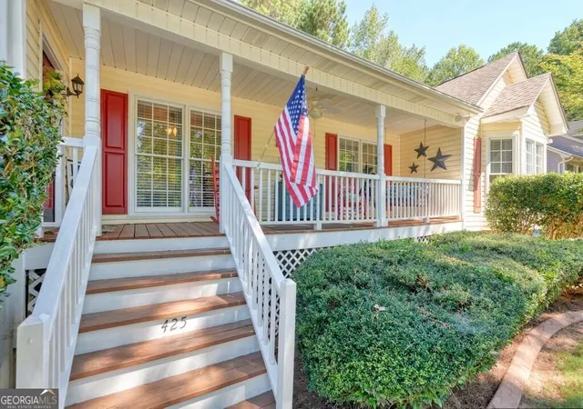 Photo 3 of Single family home for sale at 425 Kings Walk, Douglasville, GA 30134 | MLS# 10844416 | Listing updated on 2026-09-11