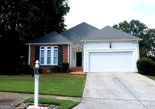 Photo 1 of Single family home for sale at 160 Fenwyck Cmns, Fayetteville, GA 30214 | MLS# 10840718 | Listing updated on 2026-09-11
