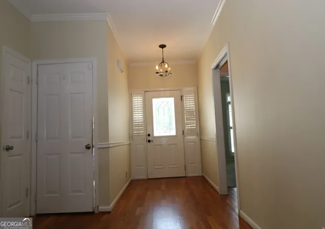 Photo 3 of Sale Pending at 160 Fenwyck Cmns, Fayetteville, GA 30214 | MLS# 10840718 | Listing updated on 2026-10-19