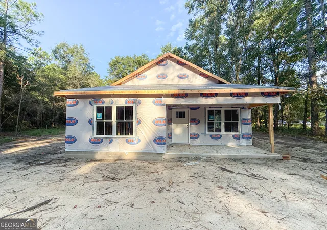 Photo 2 of Sale Pending at 56 Ellabell Loop Rd, Ellabell, GA 31308 | MLS# 10818900 | Listing updated on 2026-09-23