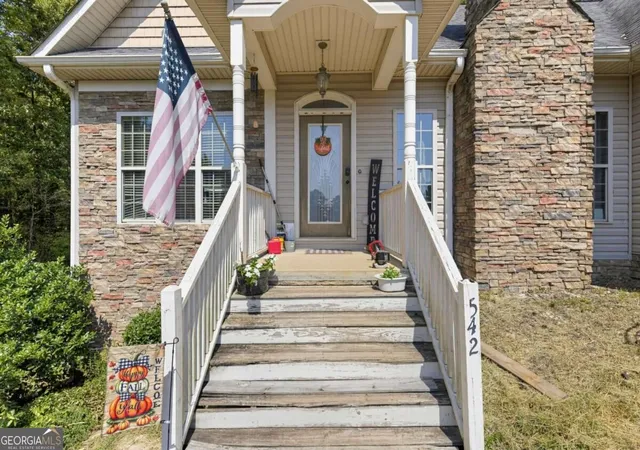 Photo 2 of Single family home for sale at 542 Calloway Ter, Rockmart, GA 30153 | MLS# 10850903 | Listing updated on 2026-10-16