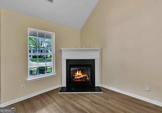 Photo 2 of Townhouse for sale at 167 London Dr, Mcdonough, GA 30253 | MLS# 10851963 | Listing updated on 2026-10-07
