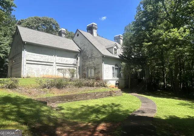 Photo 1 of Single family home for sale at 3719 Fairburn Rd, South Fulton, GA 30331 | MLS# 10836018 | Listing updated on 2026-09-16