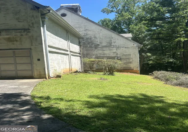 Photo 2 of Single family home for sale at 3719 Fairburn Rd, South Fulton, GA 30331 | MLS# 10836018 | Listing updated on 2026-09-16