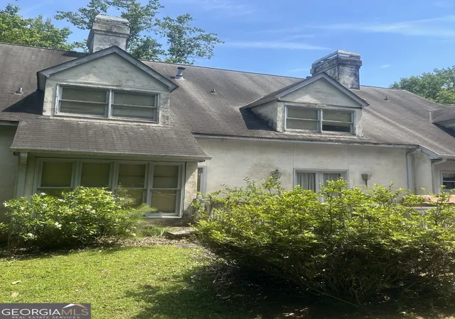 Photo 3 of Single family home for sale at 3719 Fairburn Rd, South Fulton, GA 30331 | MLS# 10836018 | Listing updated on 2026-09-16