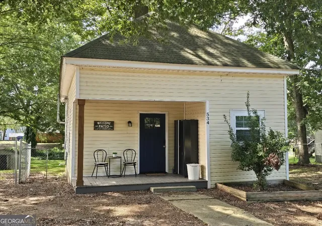 Photo 2 of Single family home for sale at 534 Lovvorn Rd, Carrollton, GA 30117 | MLS# 10840262 | Listing updated on 2026-09-18